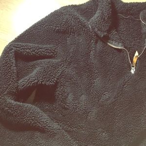 Furry Fall Favorite 🖤